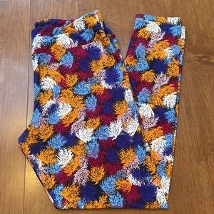 Lularow Leggings Tall & Curvy. Good used condition.